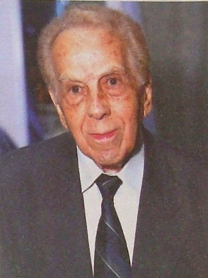 Pioneiro: Dr. Maurílio de Oliveira