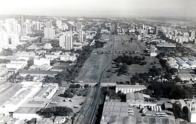 Vista aérea de Maringá - Década de 1990