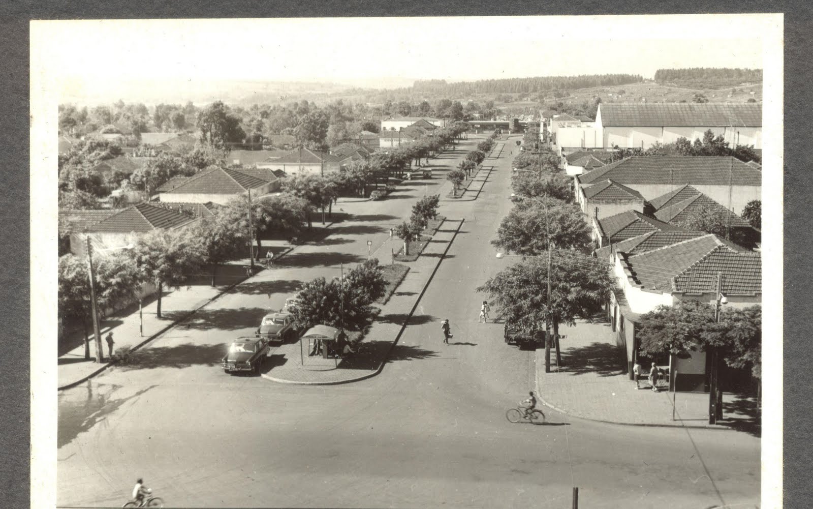 Avenida Riachuelo e o Ponto de Táxi