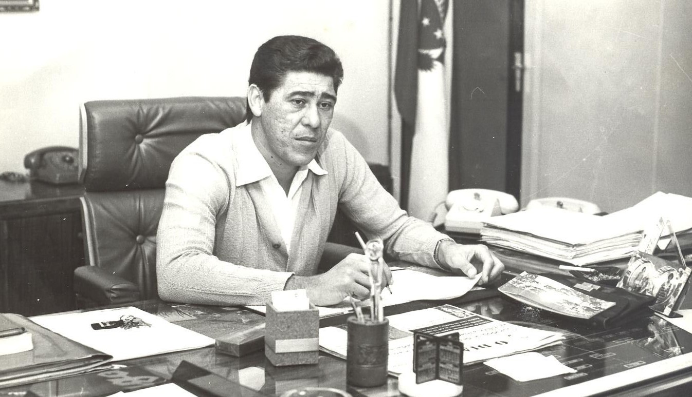 Neumar Godoy em seu gabinete - Início da década de 1980