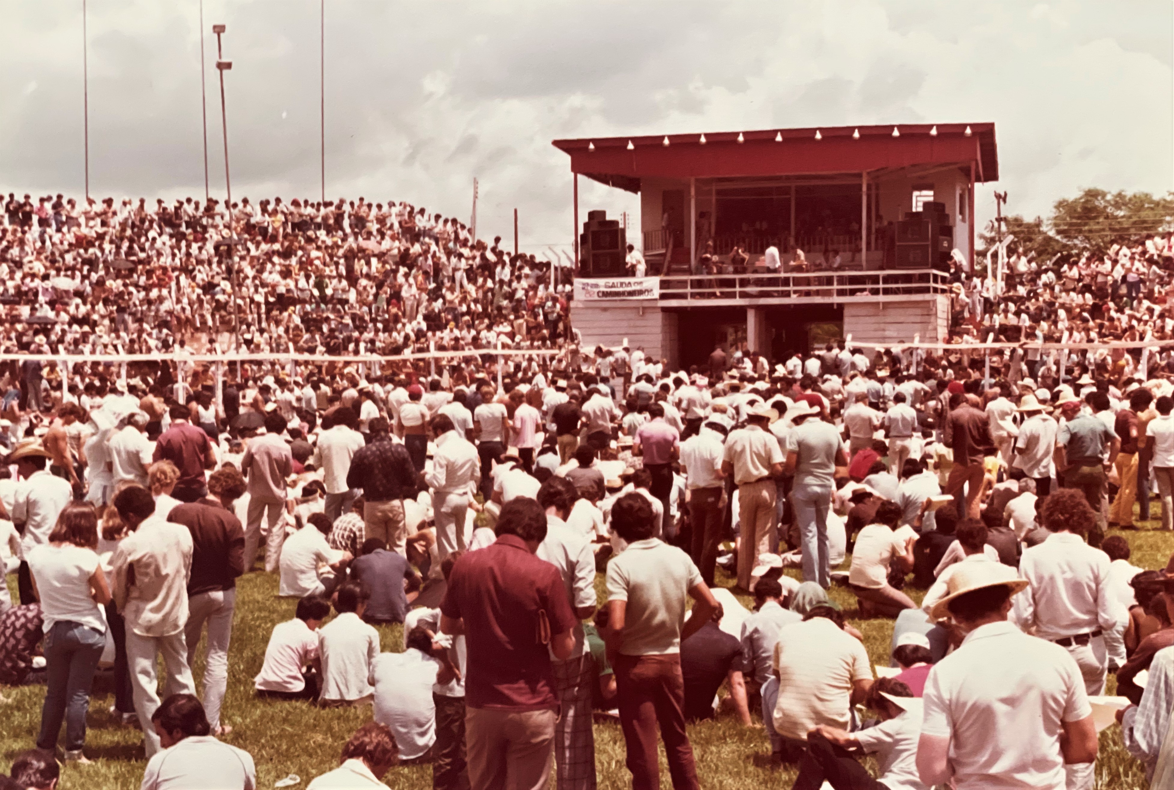 Festival do Caminhoneiro no Parque de Exposições - 1982