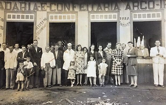 Padaria e Confeitaria Arco-Íris - 1947