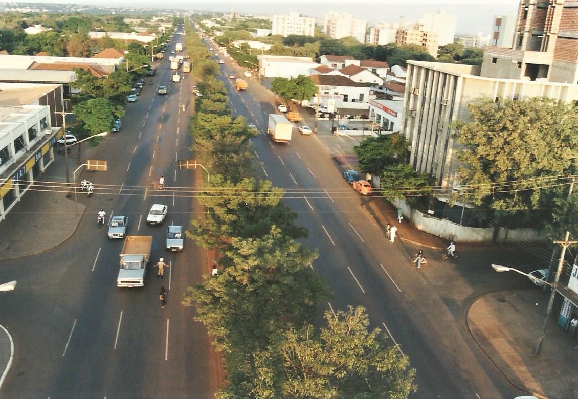 Avenida Colombo - Década de 1990