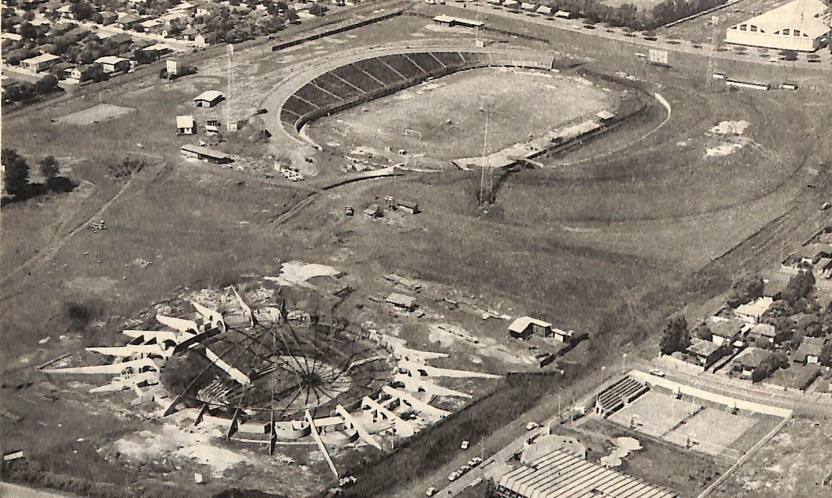 Obras no complexo esportivo - 1975