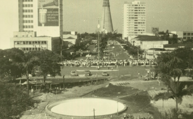 Praça Raposo Tavares - 1972