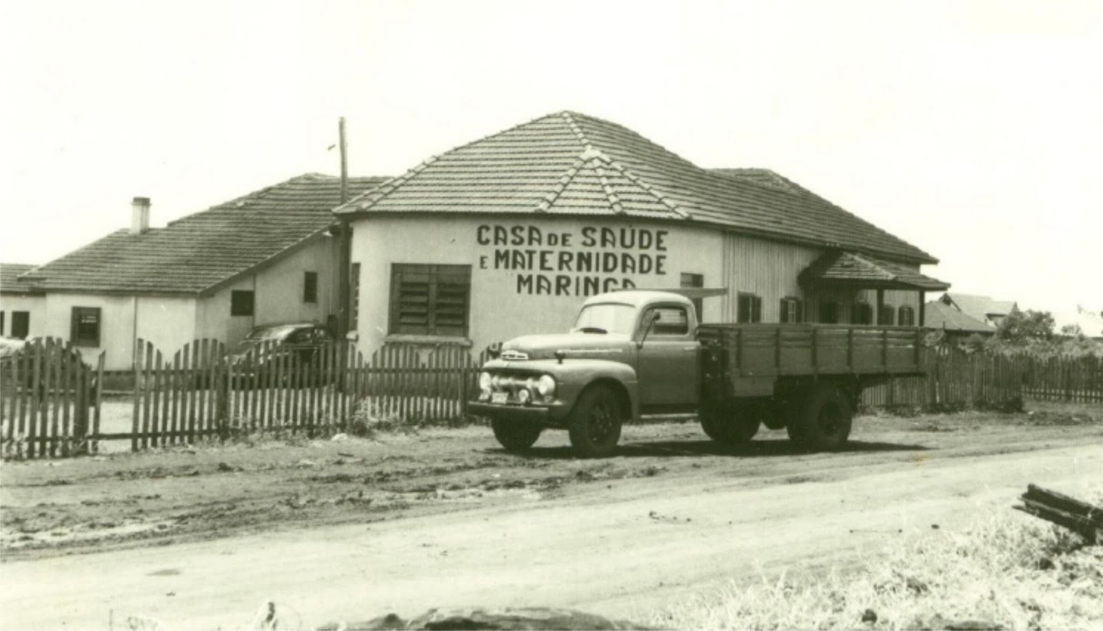 Casa de Saúde e Maternidade Maringá - 1953