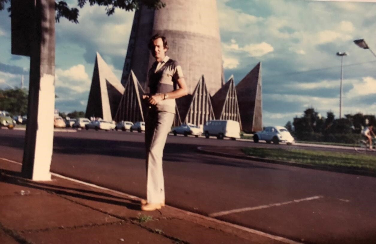 Osterroht em frente à Catedral - Anos 1990