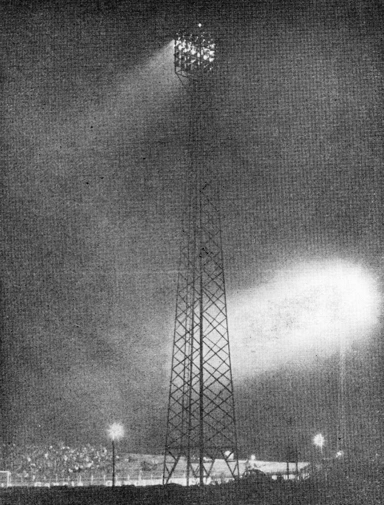 Iluminação - Estádio Regional Willie Davids