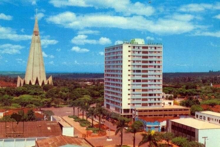 Avenida Getúlio Vargas e Catedral - Década de 1970