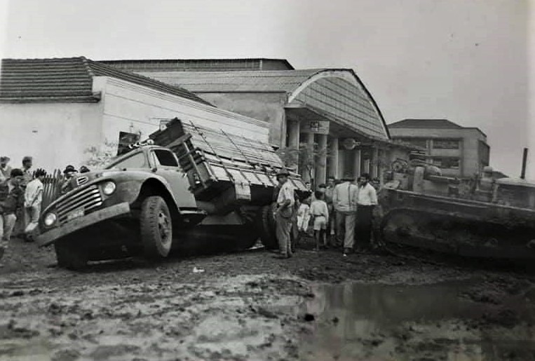 Acidente na avenida Paraná - Década de 1950