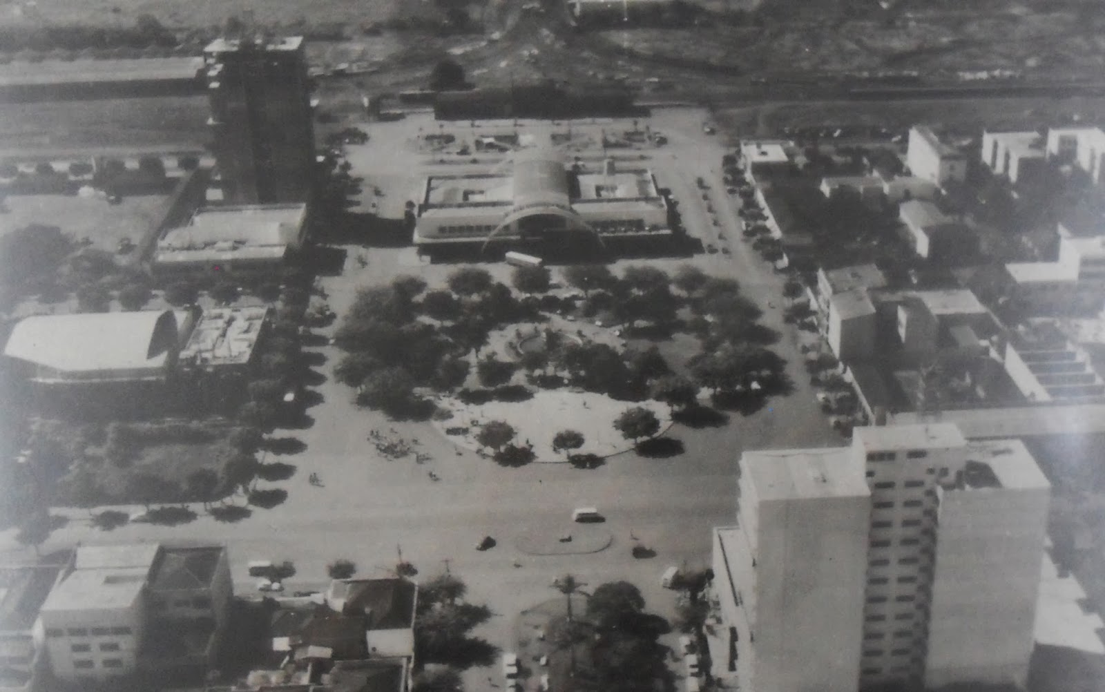 Praça Raposo Tavares - 1964