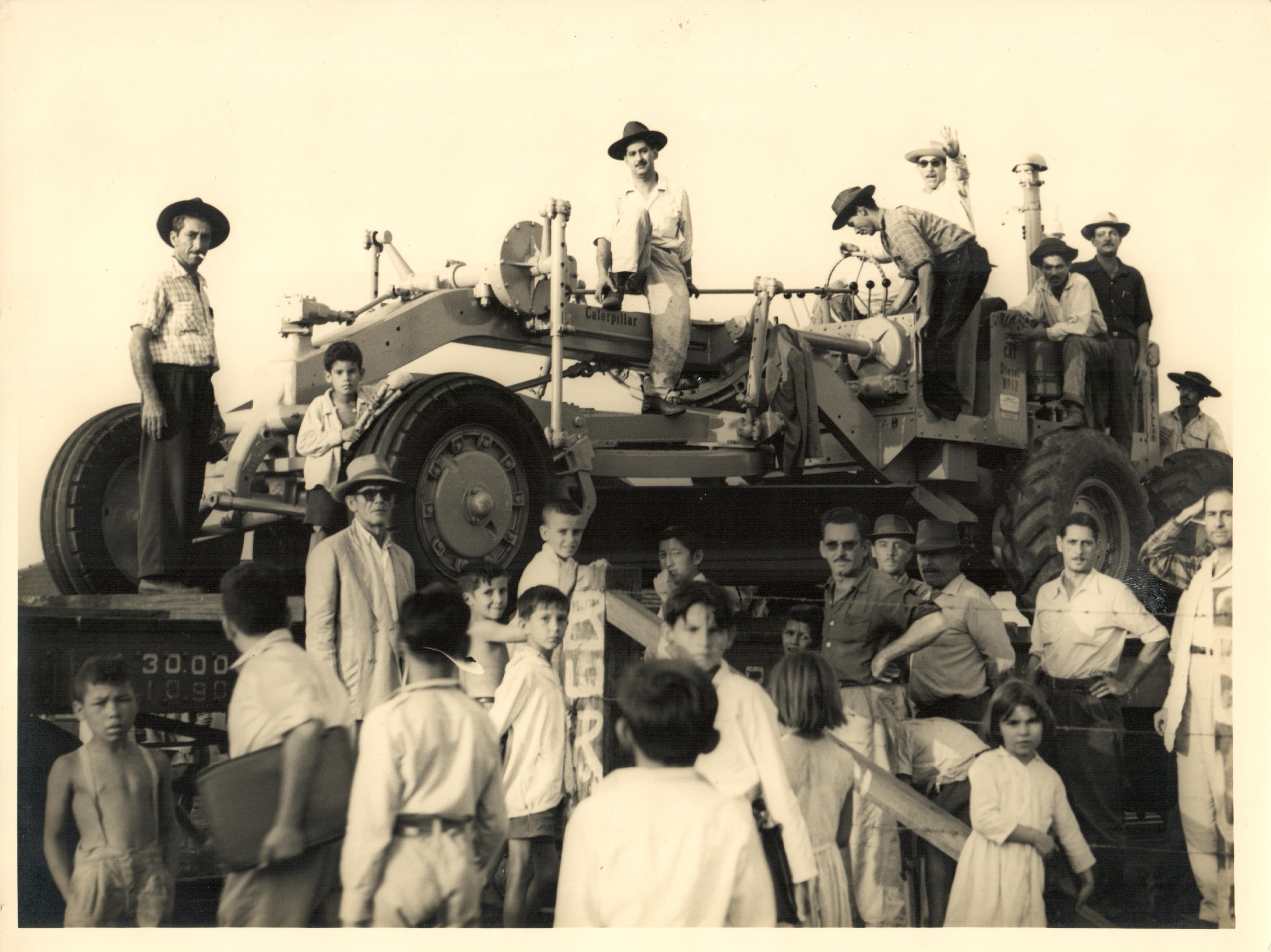 Motoniveladora de Américo Dias Ferraz - 1956