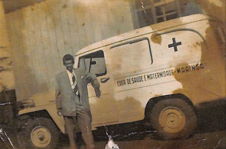 1ª ambulância da Casa de Saúde e Maternidade Maringá - 1949