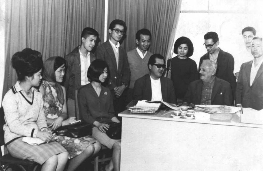 Vereadores e jovens japoneses - Anos 1960