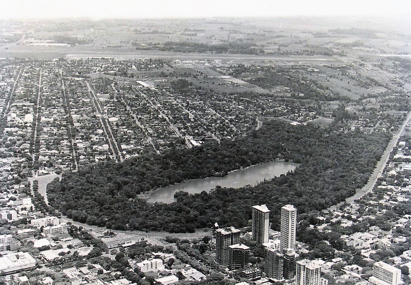 Vista aérea de Maringá - 1982