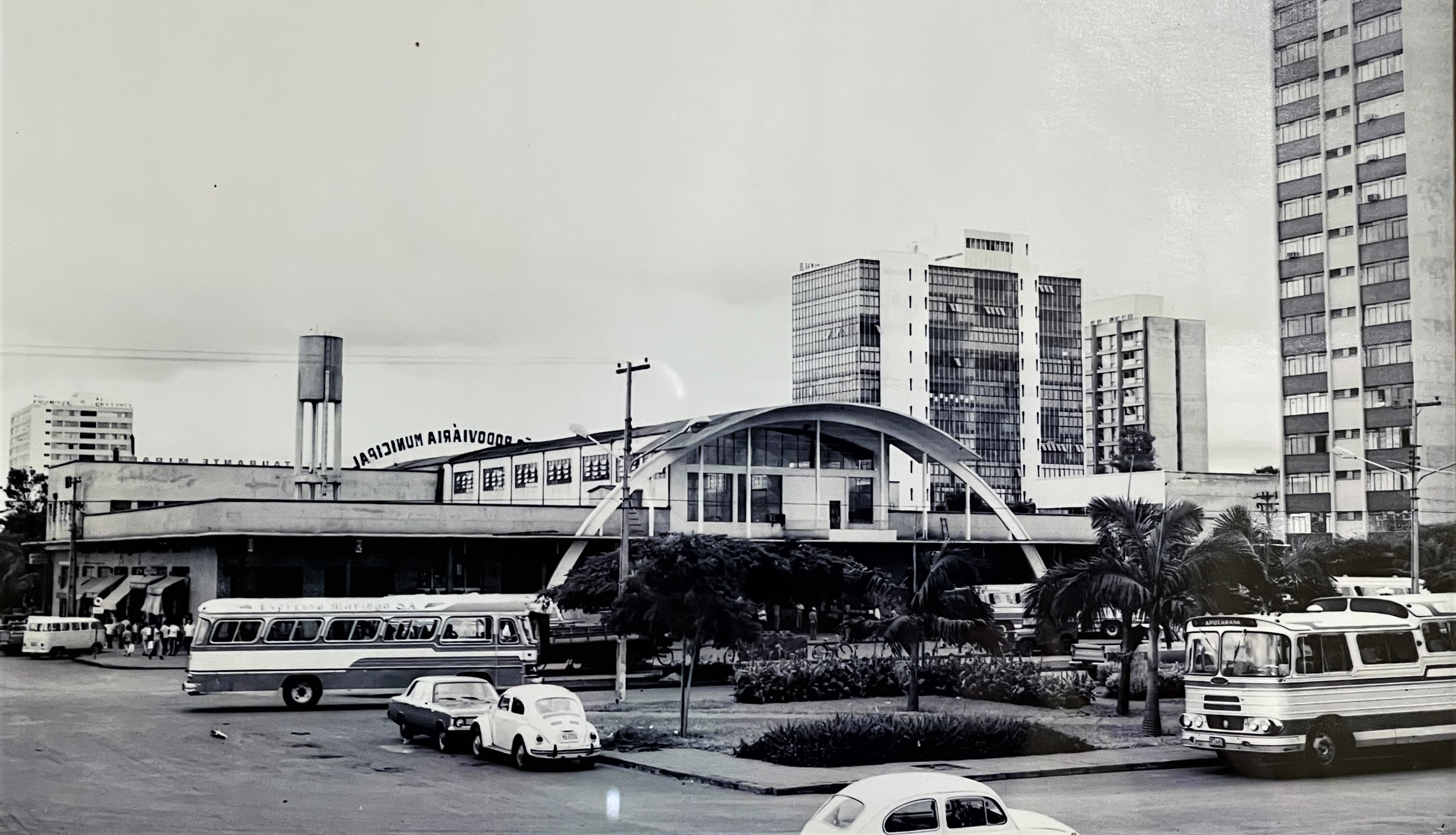 Estação Rodoviária e Praça Nações Unidas - Década de 1970
