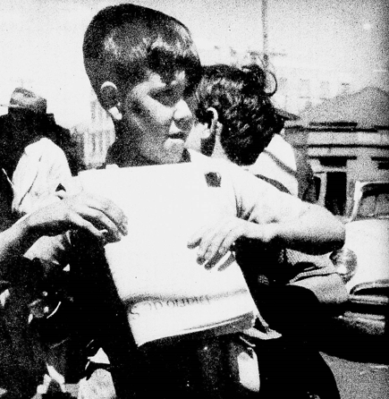 Jovens jornaleiros de Maringá - 1952