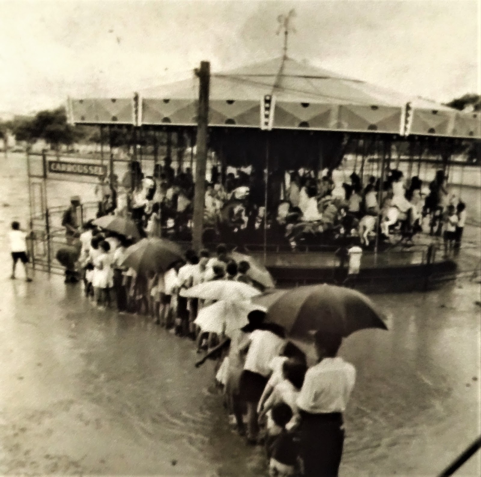 Carrossel em Maringá - Década de 1960