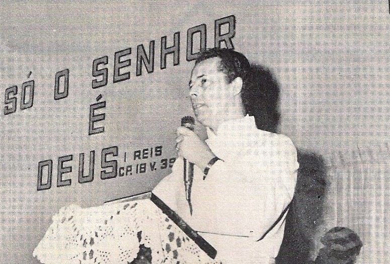 Igreja Só o Senhor é Deus e Miranda Leal