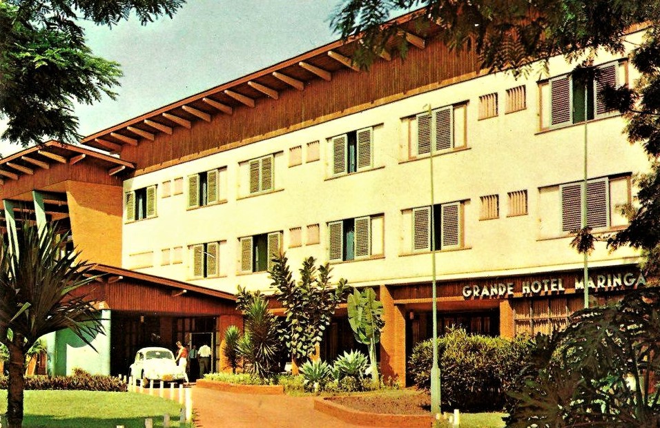 Fusca no Grande Hotel Maringá - Década de 1960