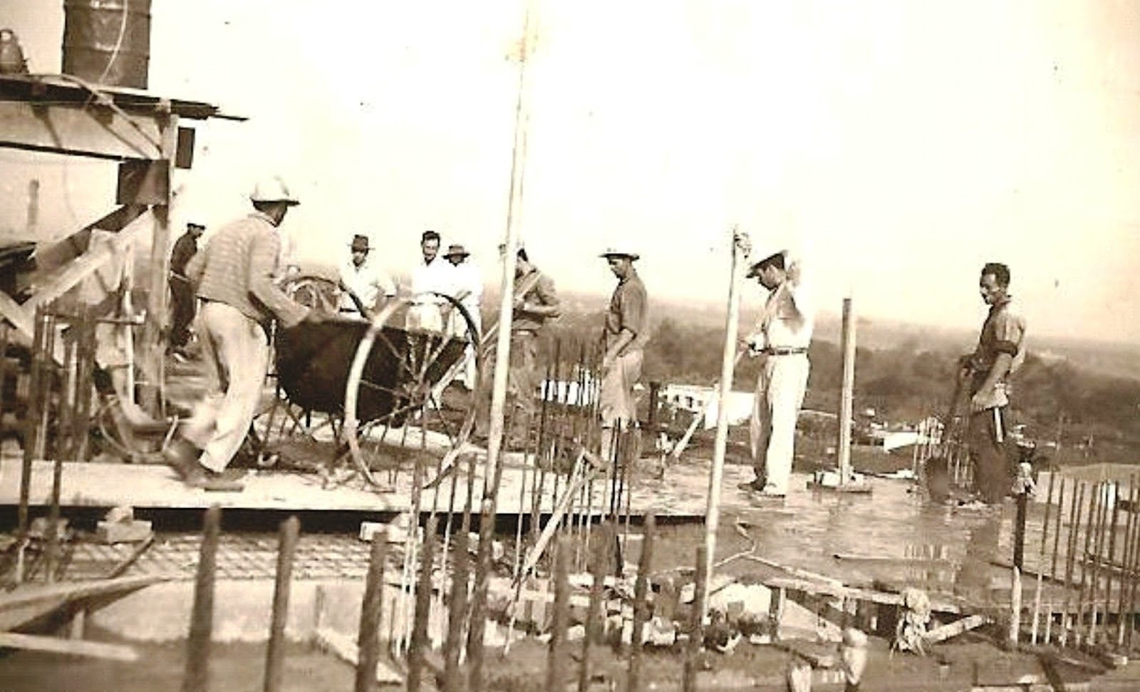 Construção - Edifício Três Marias - Década de 1960