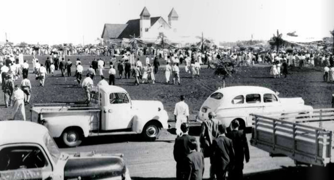 Movimentação na Catedral - Década de 1950