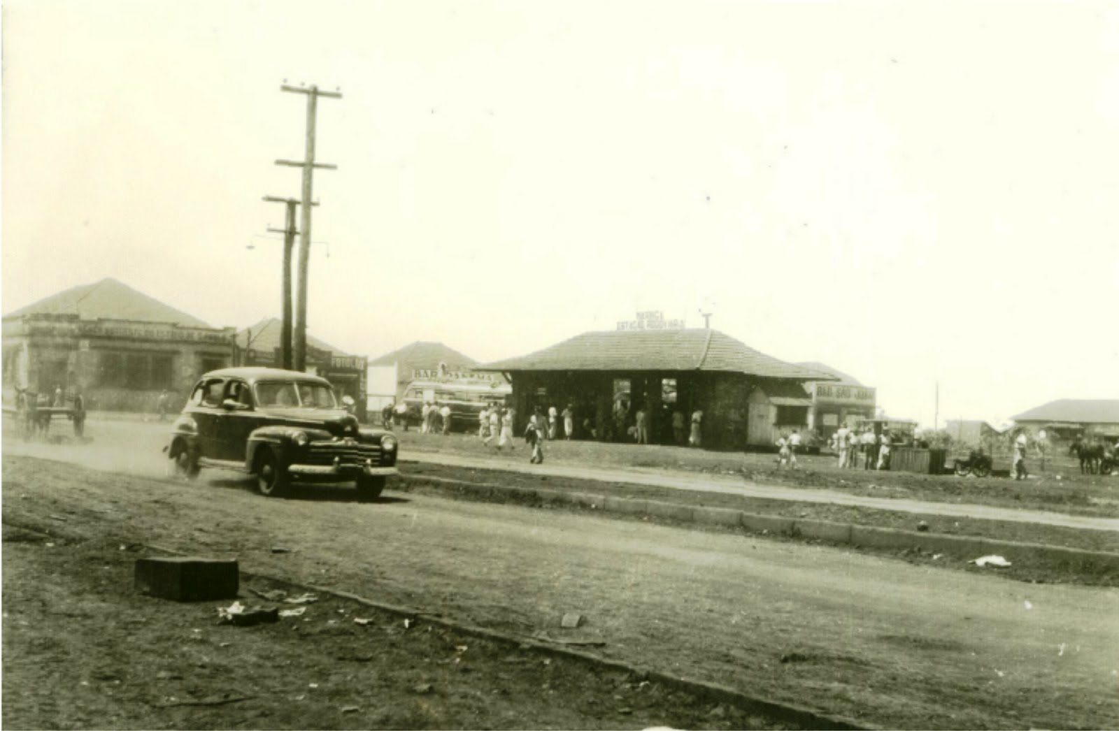 Avenida Brasil - Praça da Rodoviária - Início da década de 1950