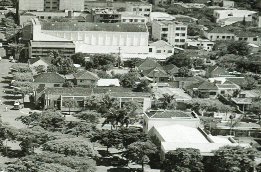 Avenida Getúlio Vargas x Avenida XV de Novembro - Década de 1960