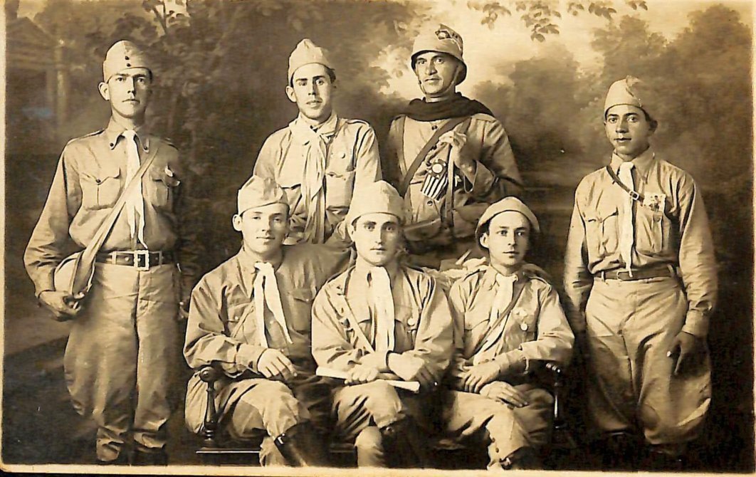 Arlindo de Souza durante o serviço militar - 1930