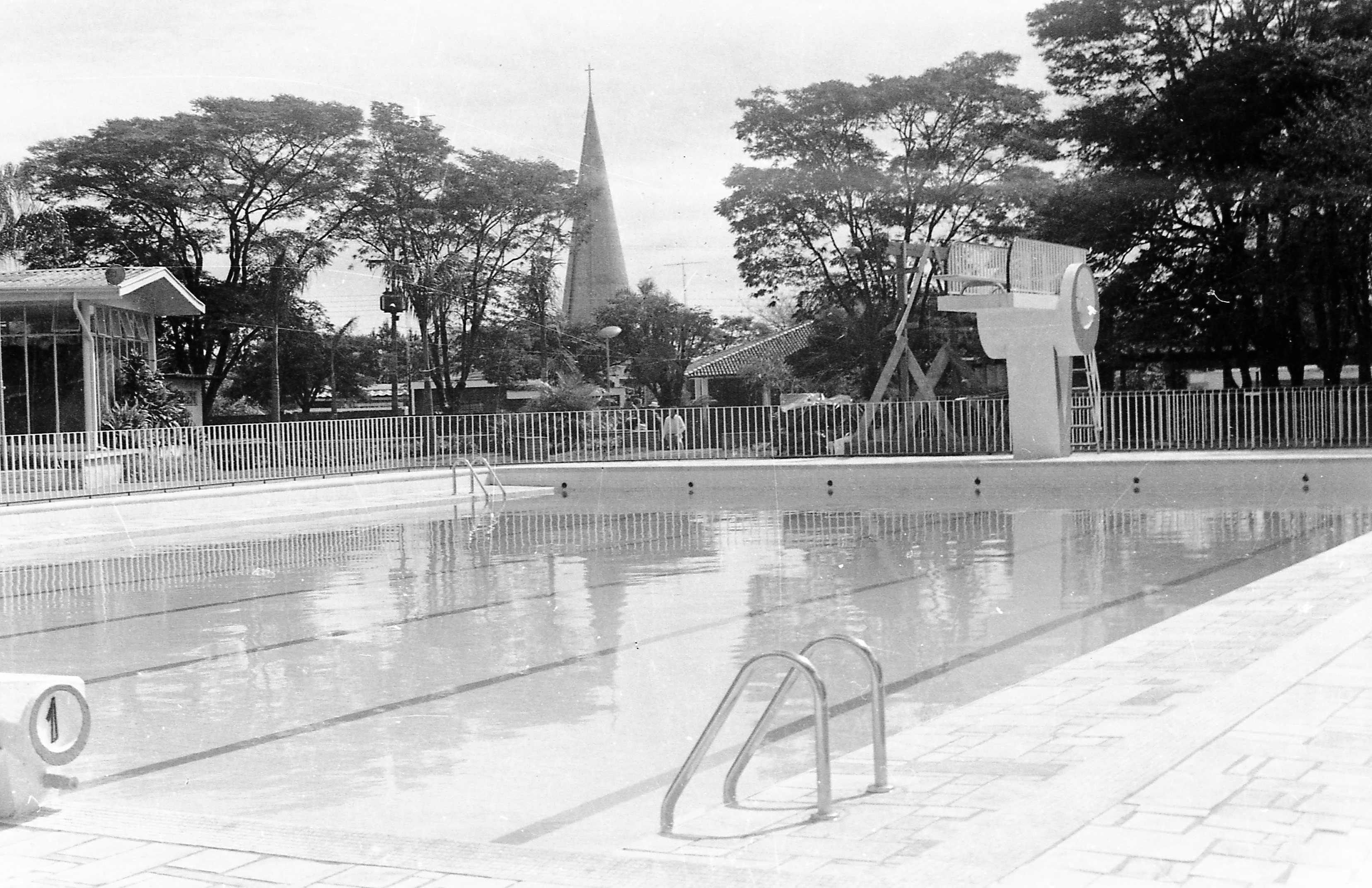 Piscina do Maringá Clube - Década de 1970