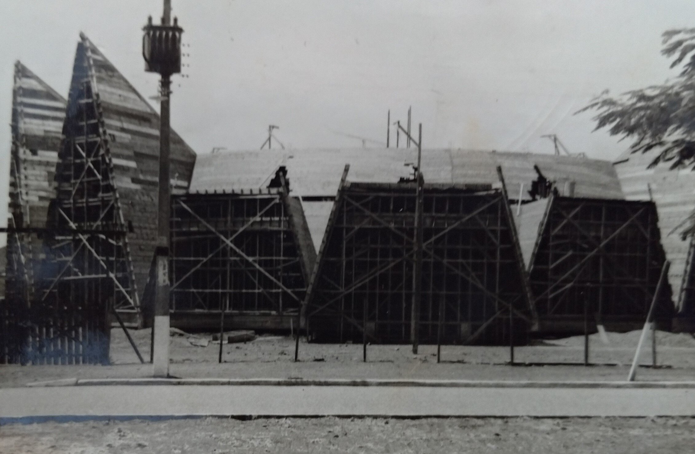 Obras estagnadas da Catedral - 1967