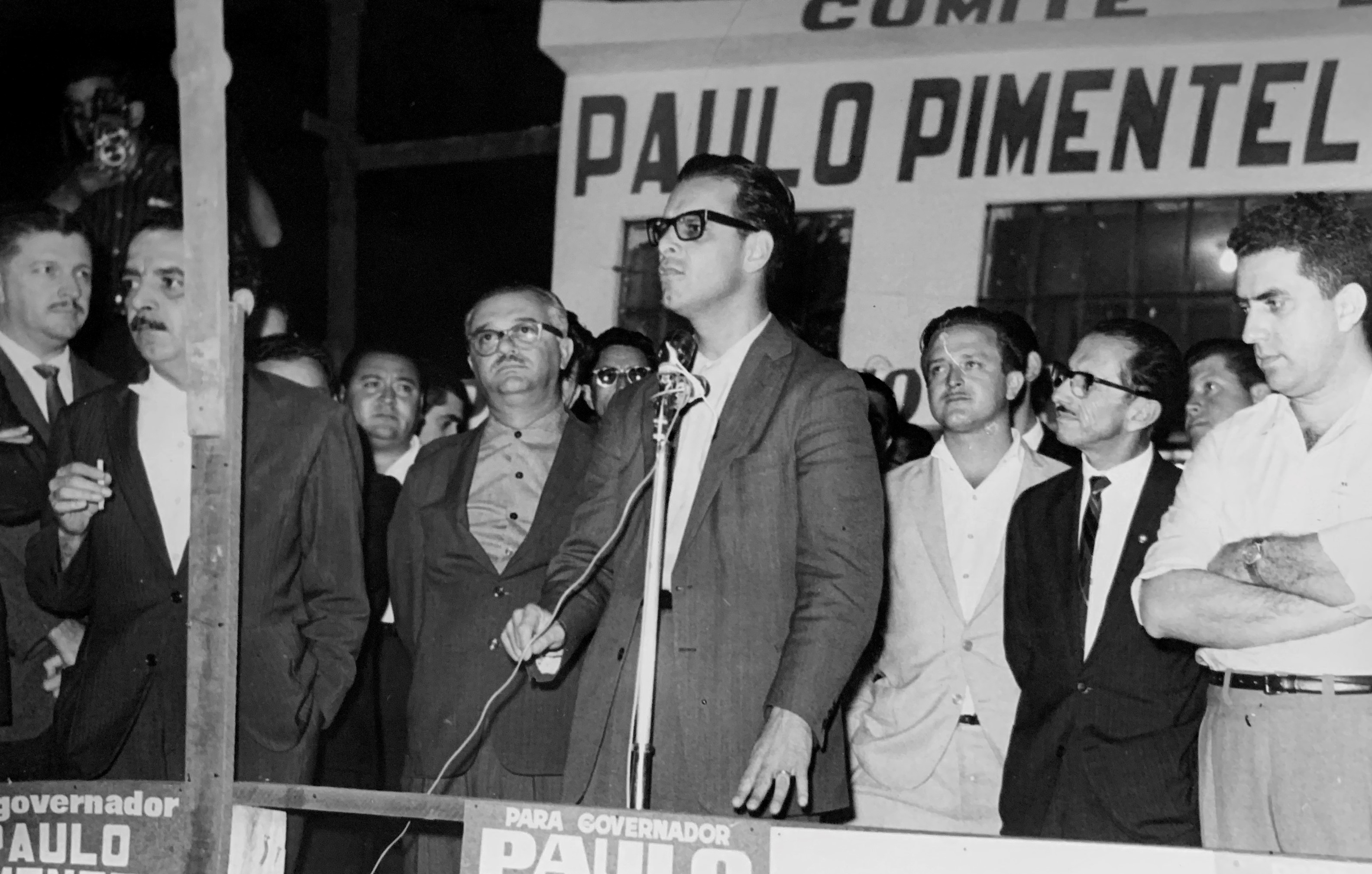 Paulo Pimentel em campanha por Maringá - 1965