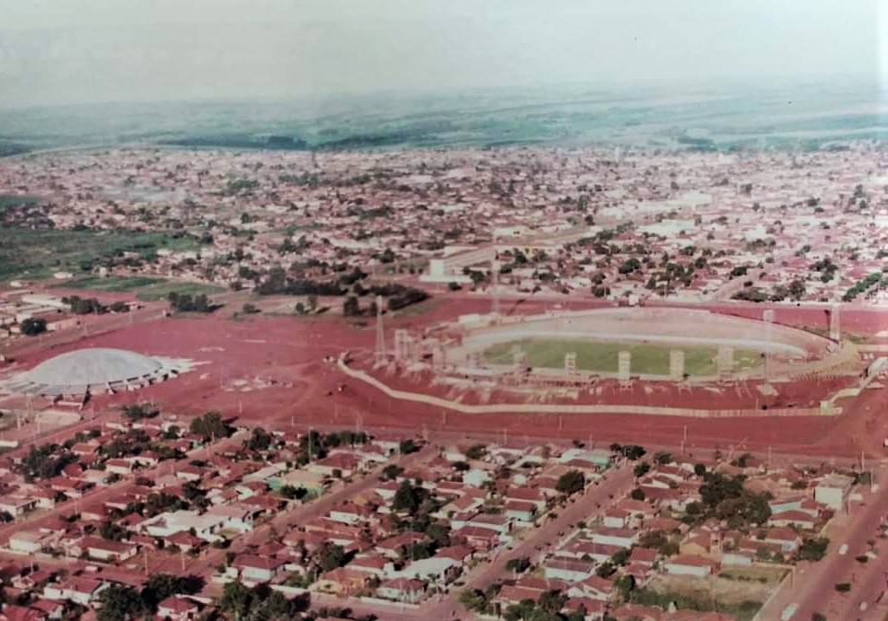 Obras no Estádio Regional Willie Davids - Anos 1970