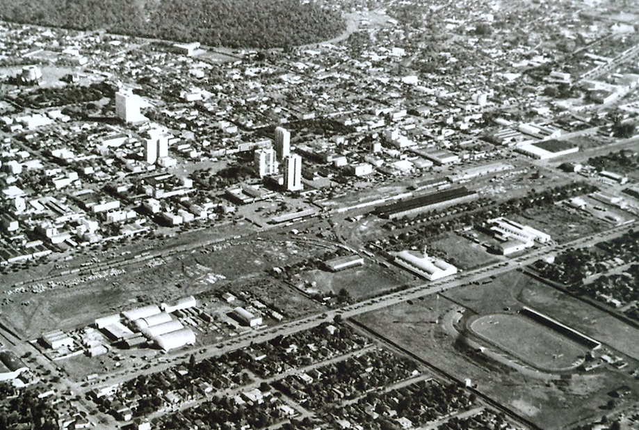 Vista aérea do centro de Maringá - Década de 1960