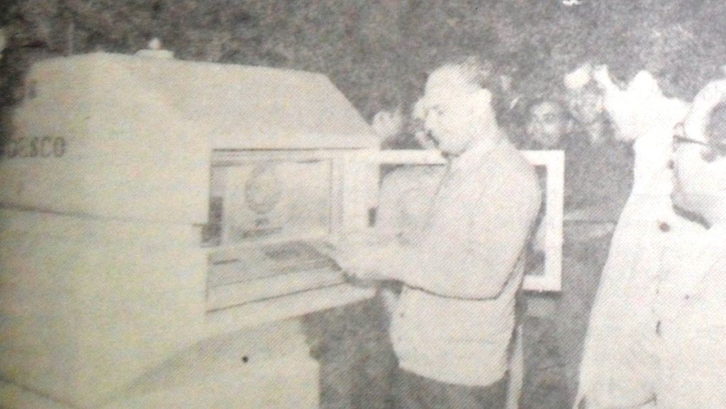 Primeiro Caixa Eletrônico - 1974