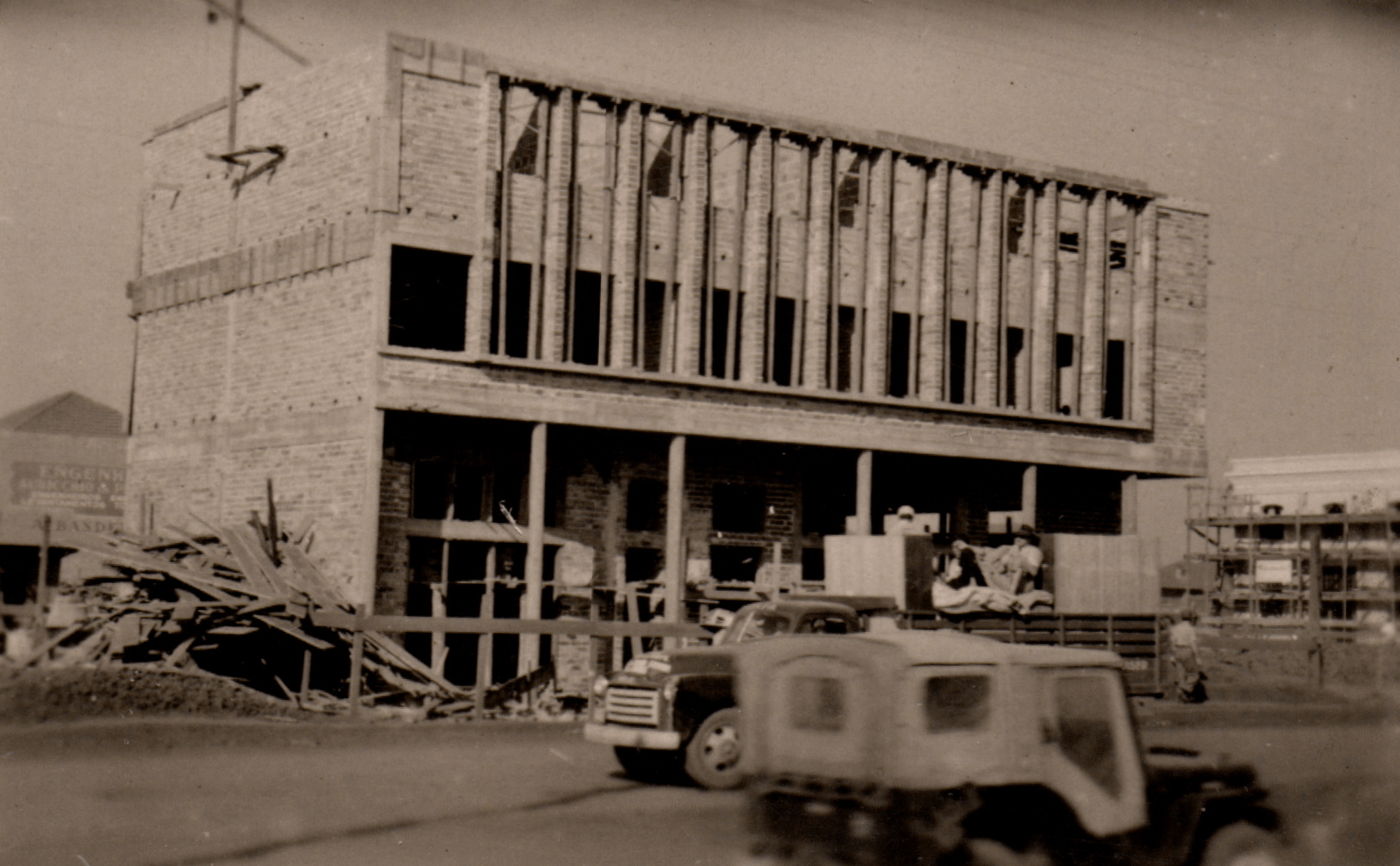 Banco do Estado do Paraná em obras - Anos 1950