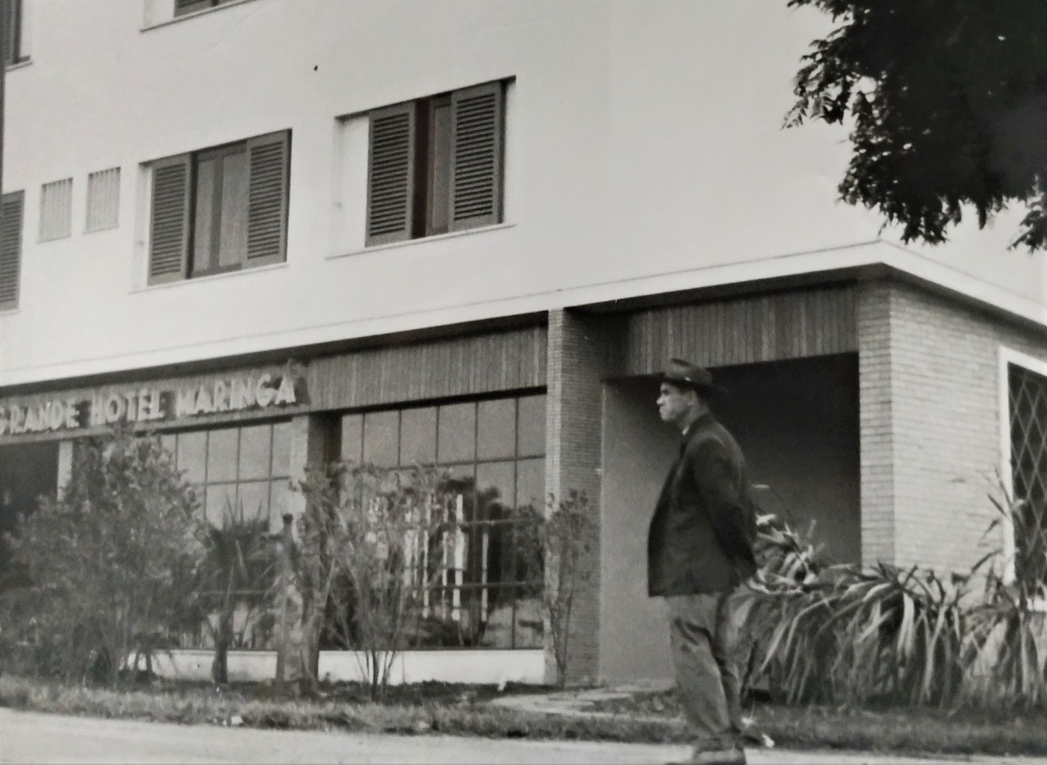 Detalhes do Grande Hotel Maringá - 1956