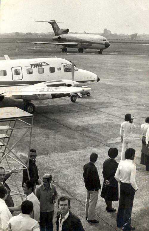 727 da Transbrasil no Aeroporto Gastão Vidigal - Década de 1970
