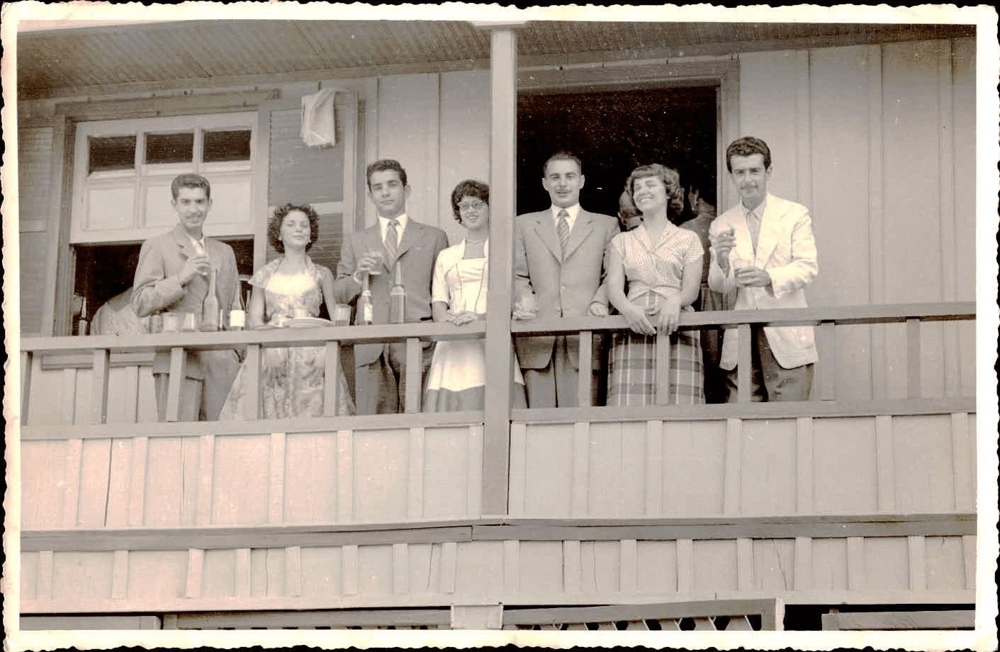 Jovens reunidos em Maringá - 1960
