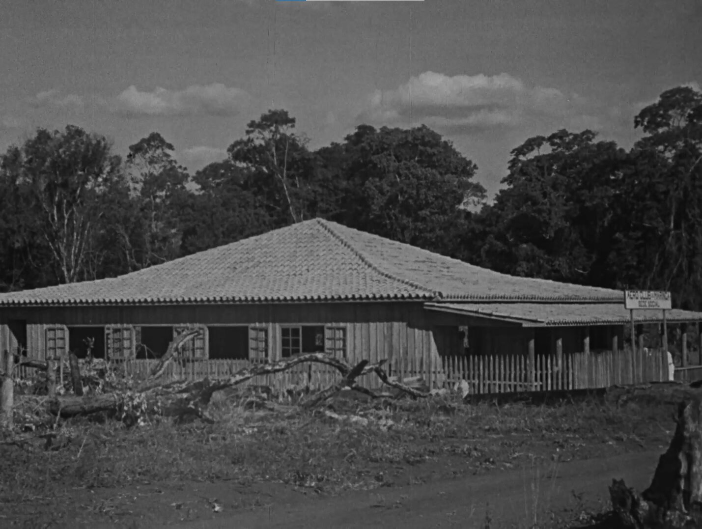 Sede social do Aero Clube de Maringá - Final da década de 1940