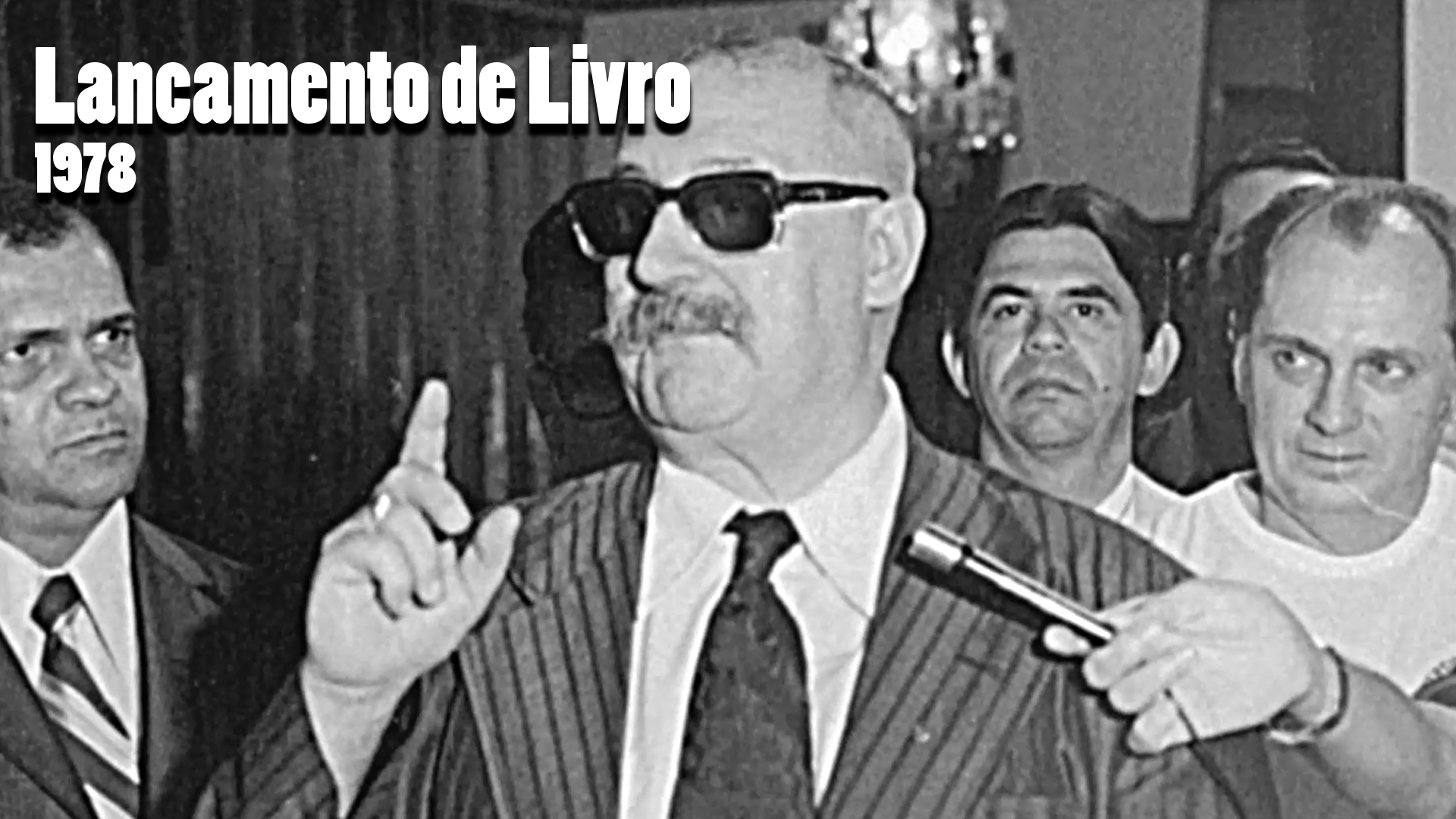 RARIDADE - Ivens Lagoano Pacheco lança livro em 1978