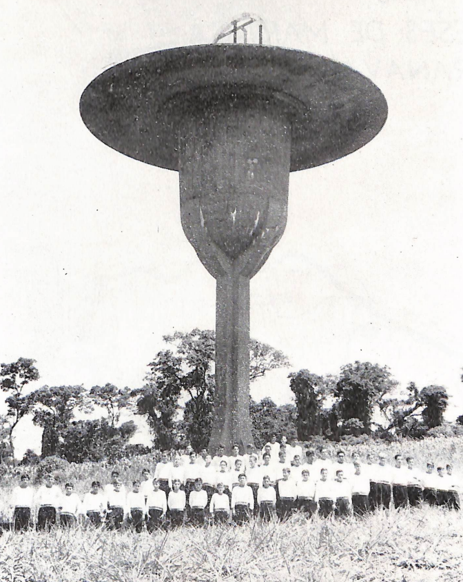 A big tower e brinquedos na Praça Napoleão Moreira da Silva é desativada  dia 13 de janeiro