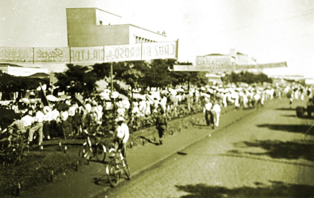 Avenida Brasil - 13/08/1953