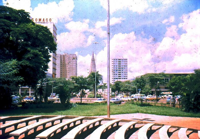 Praça Raposo Tavares - Década de 1980