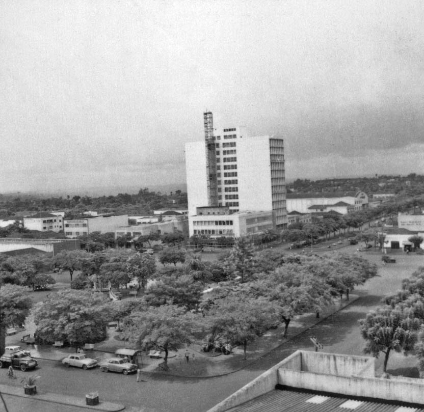 Praça Raposo Tavares - Início dos anos 1960