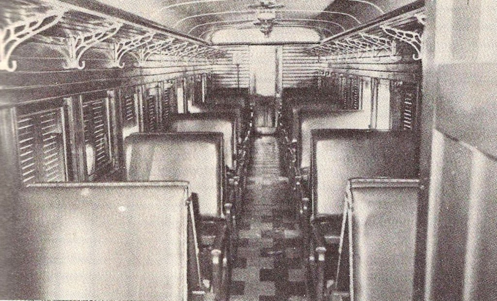 Interior do trem de passageiros - 1954