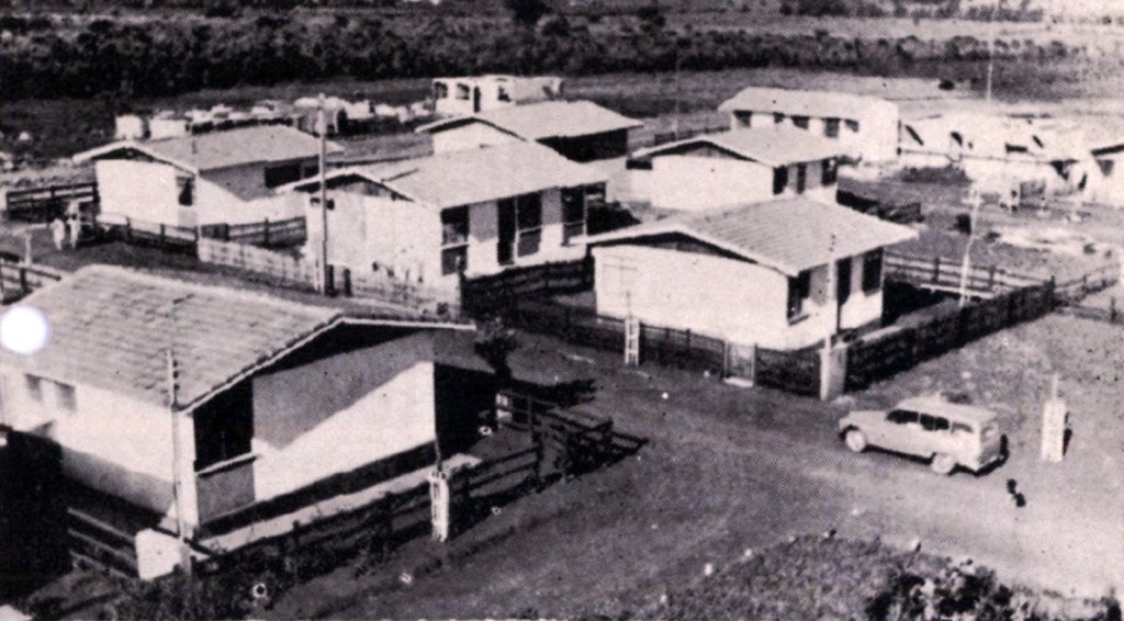 1º grupo de casas - Vila Esperança - 1971