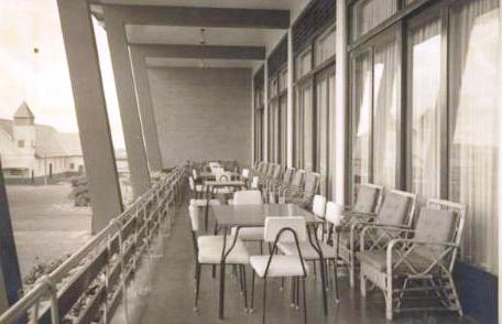Sacada do Grande Hotel Maringá - Década de 1950