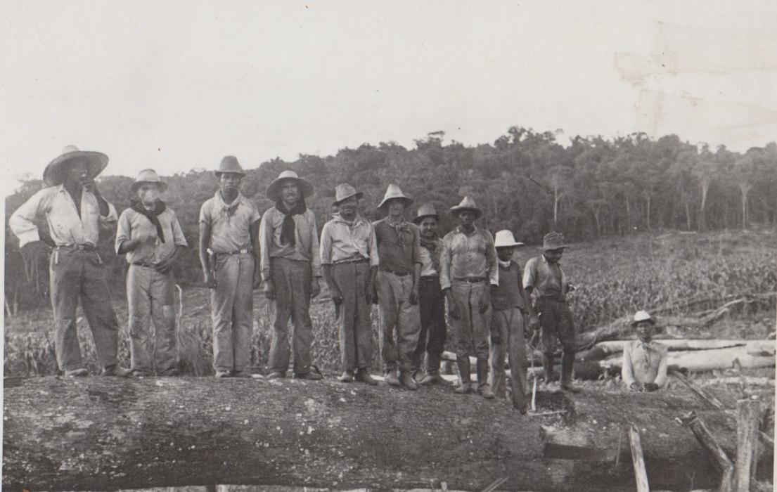 Funcionários da Fazenda São Bonifácio - Década de 1940