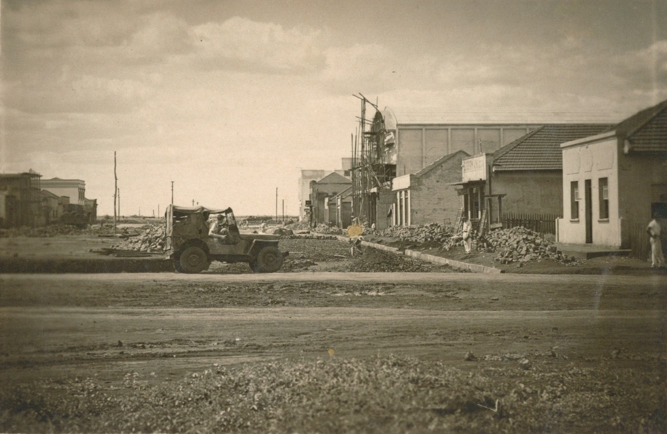Construção do Cine Maringá - 1953